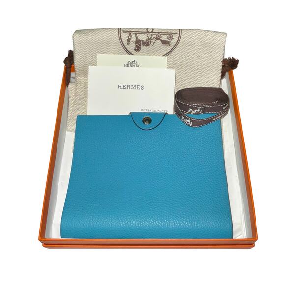 Hermes Ulysse PM Blue Togo Leather Notebook Cover & Notebook W/Box and Dust bag - Picture 1 of 16